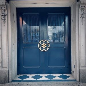 Meet your Posher, Alexandra